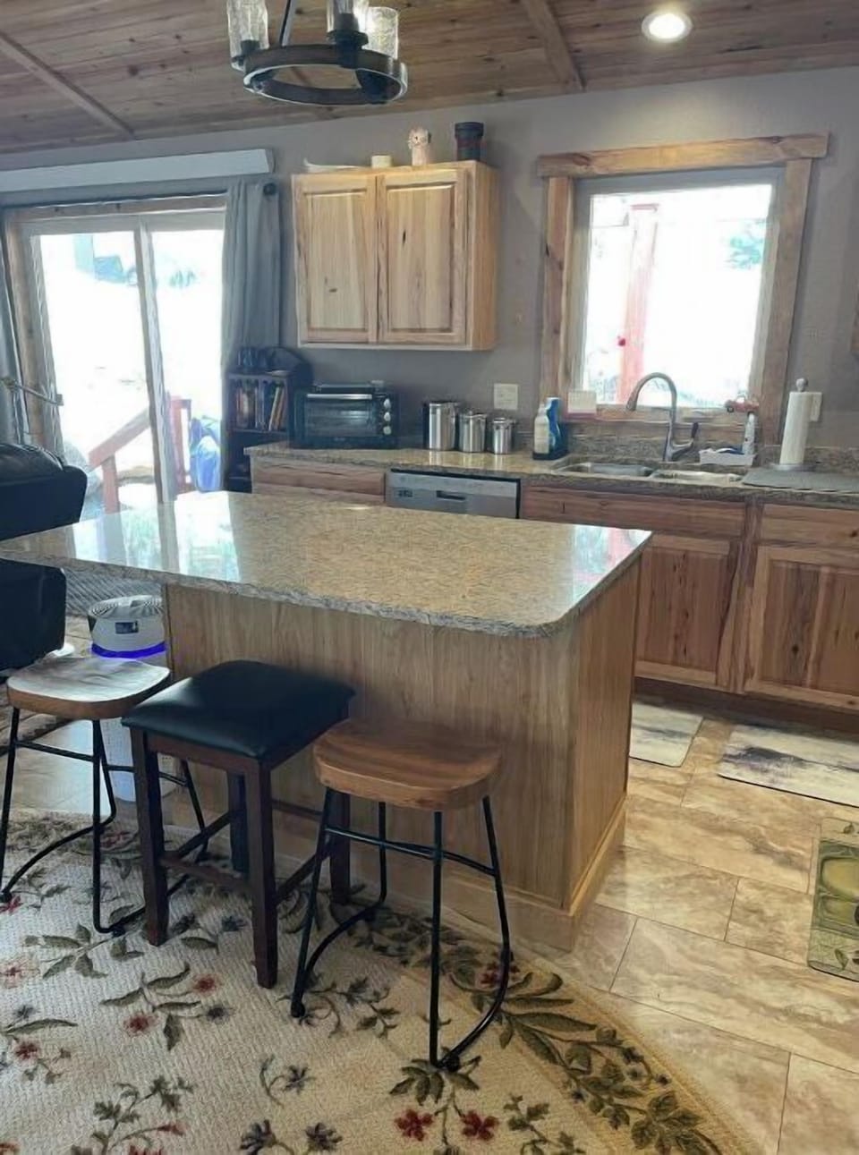 Kitchen with Island