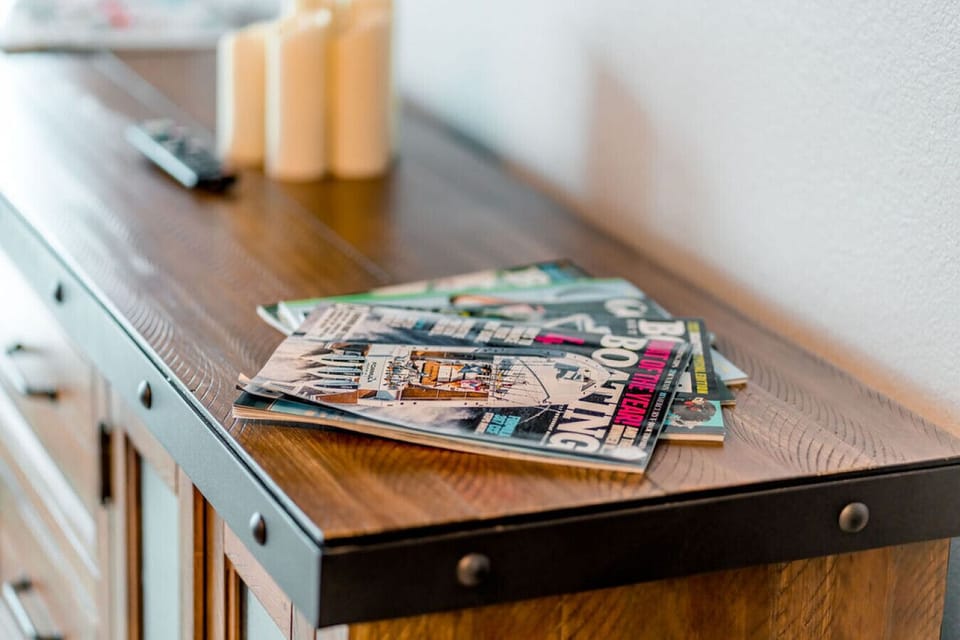 Set the mood with flameless candles or relax with a magazine or lend-a-book
