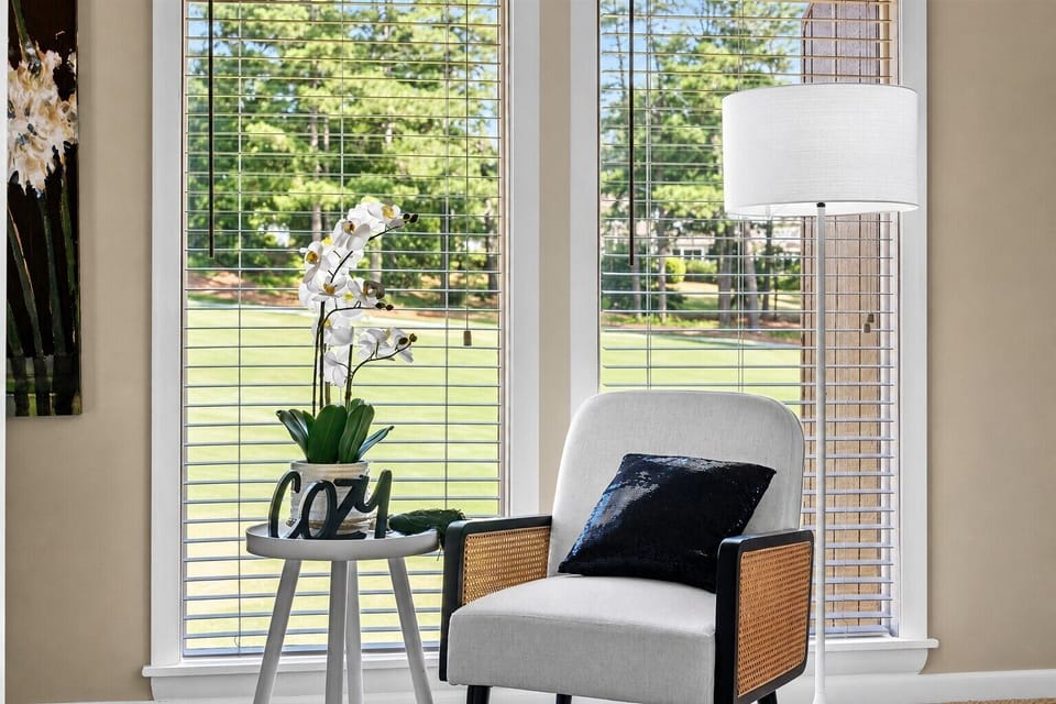 Master TV/Reading Nook