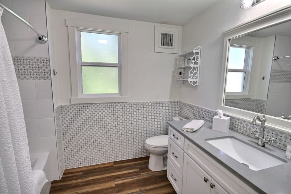 Downstairs bath.