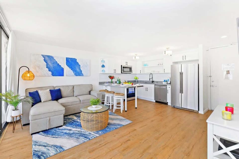 Overview of the living room