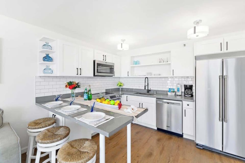 Fully equipped kitchen with stainless steel appliances