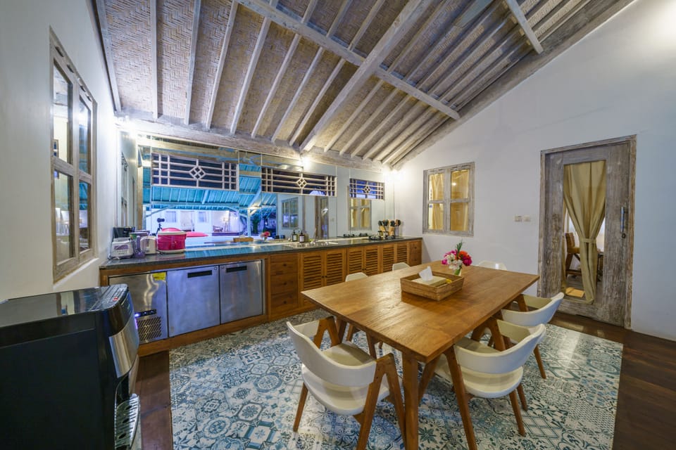 Deluxe Villa | Private kitchen | Coffee/tea maker, full-size fridge, stovetop, electric kettle