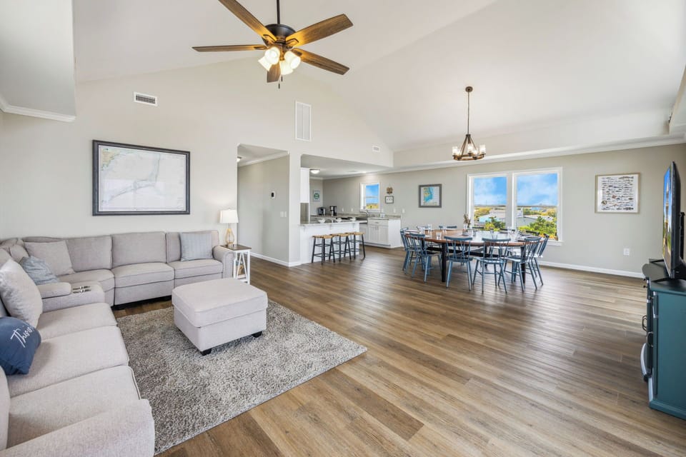 Surf or Sound Realty - 1043 - Sound Garden - Great Room  -3