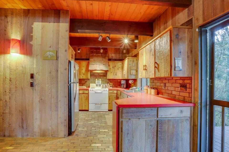 Kitchen and entryway