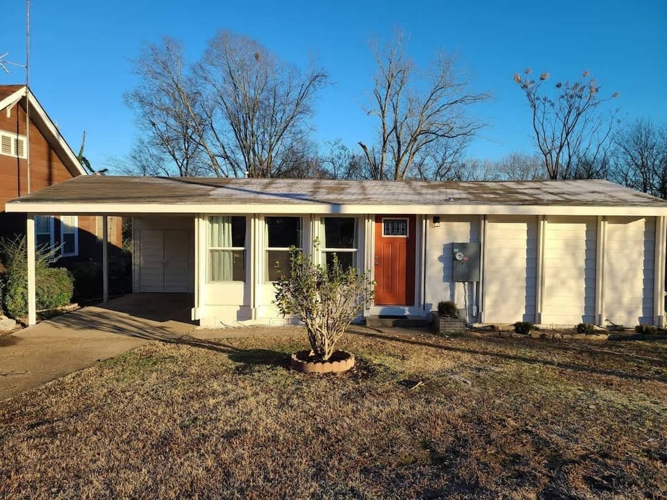 Listing image 2