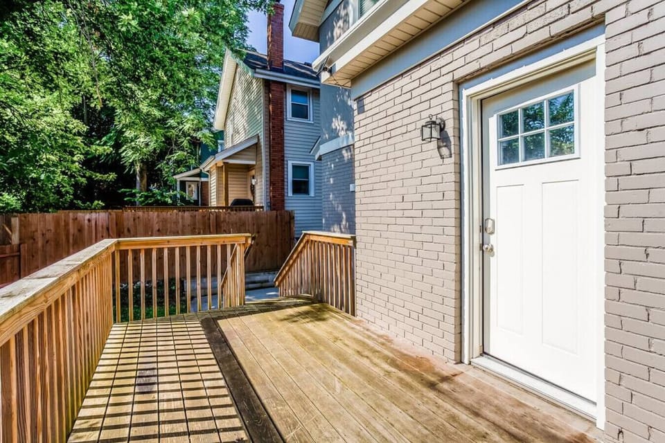 Back deck with patio furniture (not pictured!)