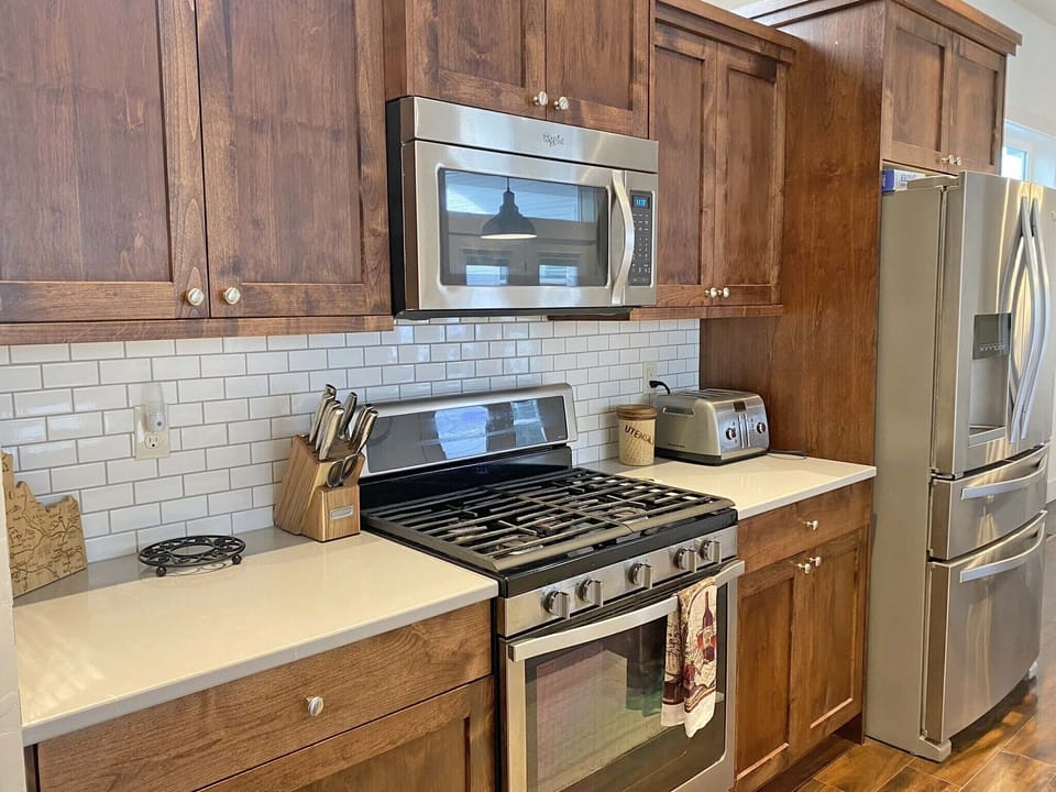 Gas Stove and Oven