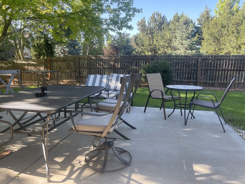 Outdoor dining