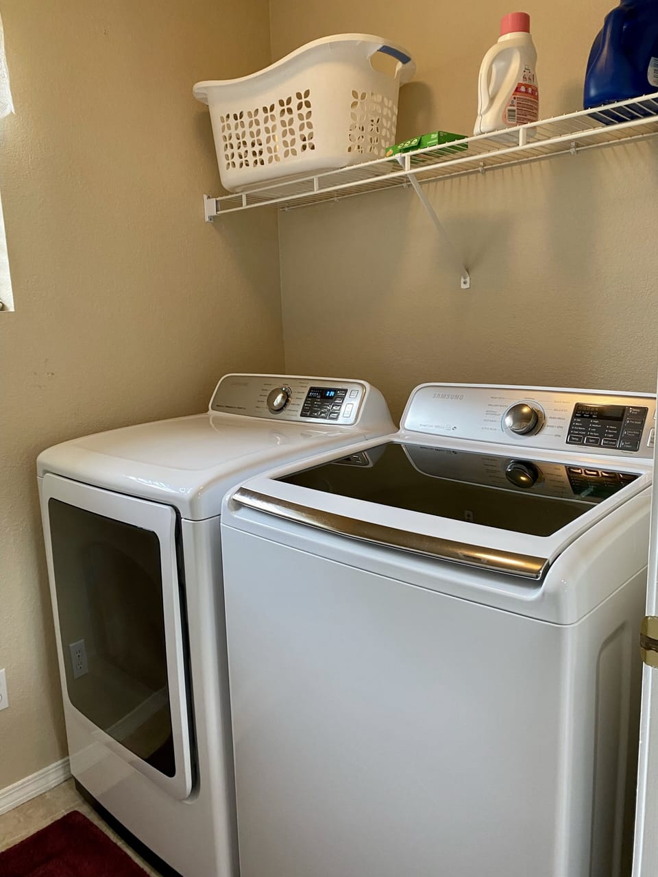 Full size washer and dryer in the unit includes detergent
