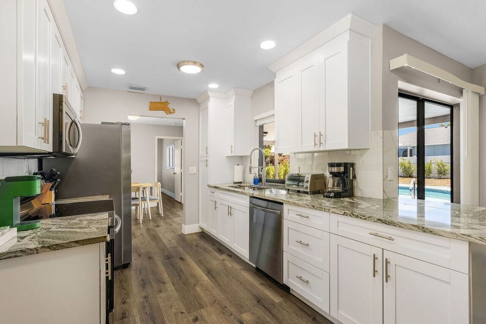 Plenty of small appliances in the kitchen