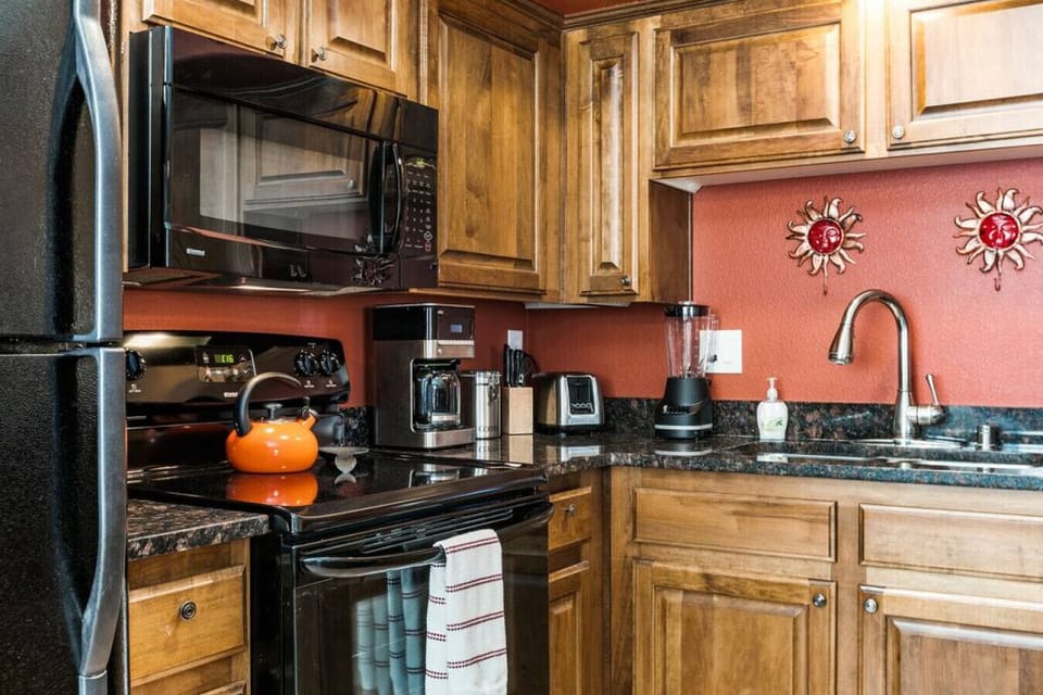 Fully stocked kitchen.