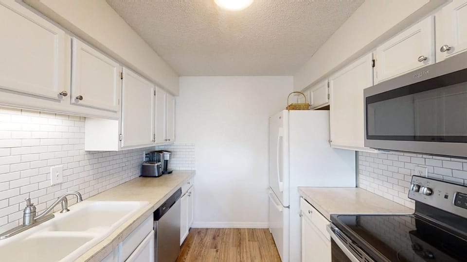 Kitchen area