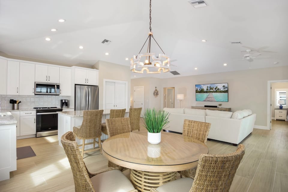 Kitchen and Livingroom View