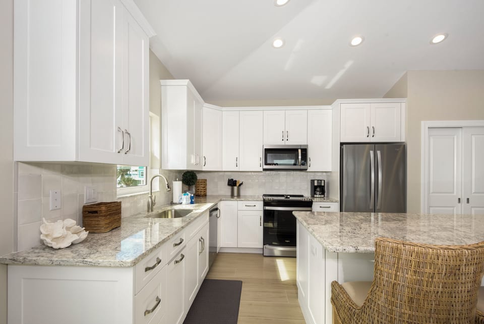 Full Kitchen