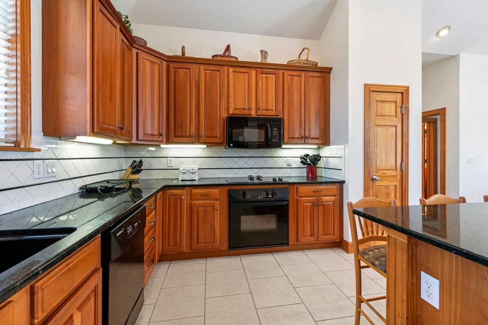 CC104: Afternoon Tee | Top Level Kitchen