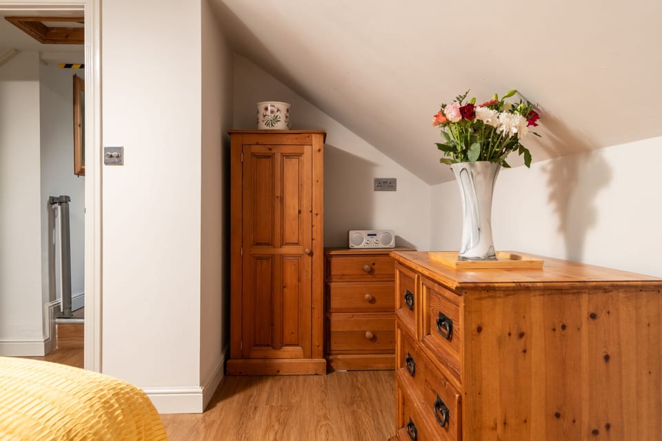 Main Bedroom storage