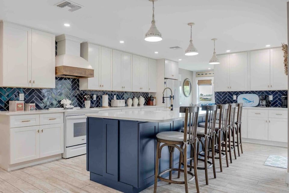 AMAZING KITCHEN