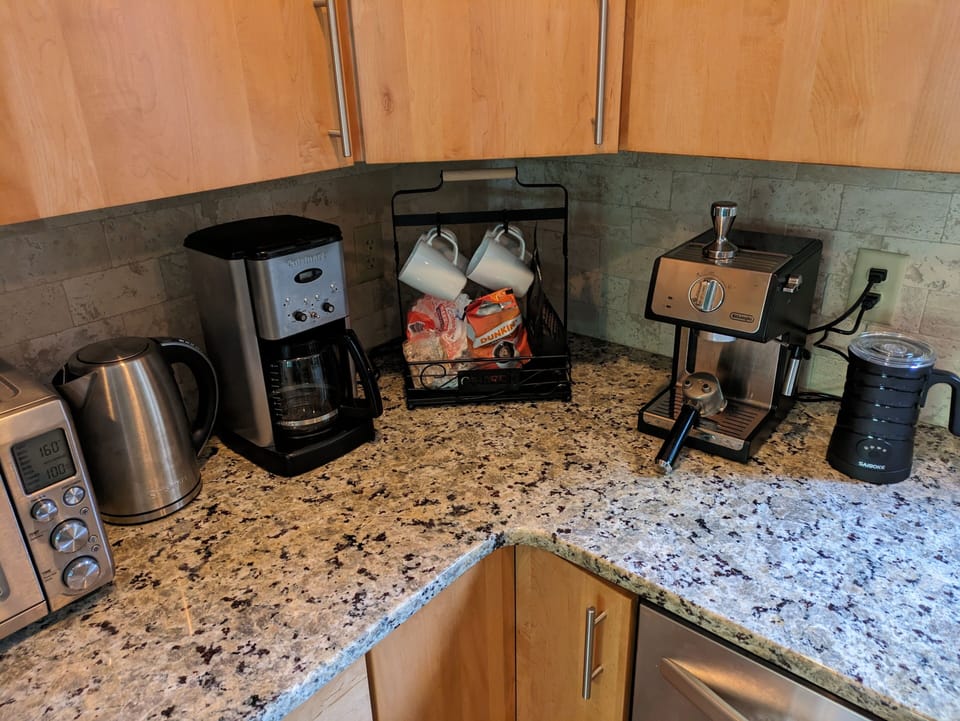 Kitchen- Tea Kettle, Drip Coffee, Espresso Machine, Milk Froather