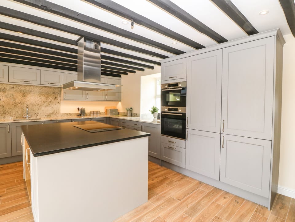 Fridge, dishwasher, electric kettle, toaster