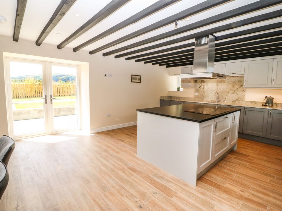 Fridge, dishwasher, electric kettle, toaster