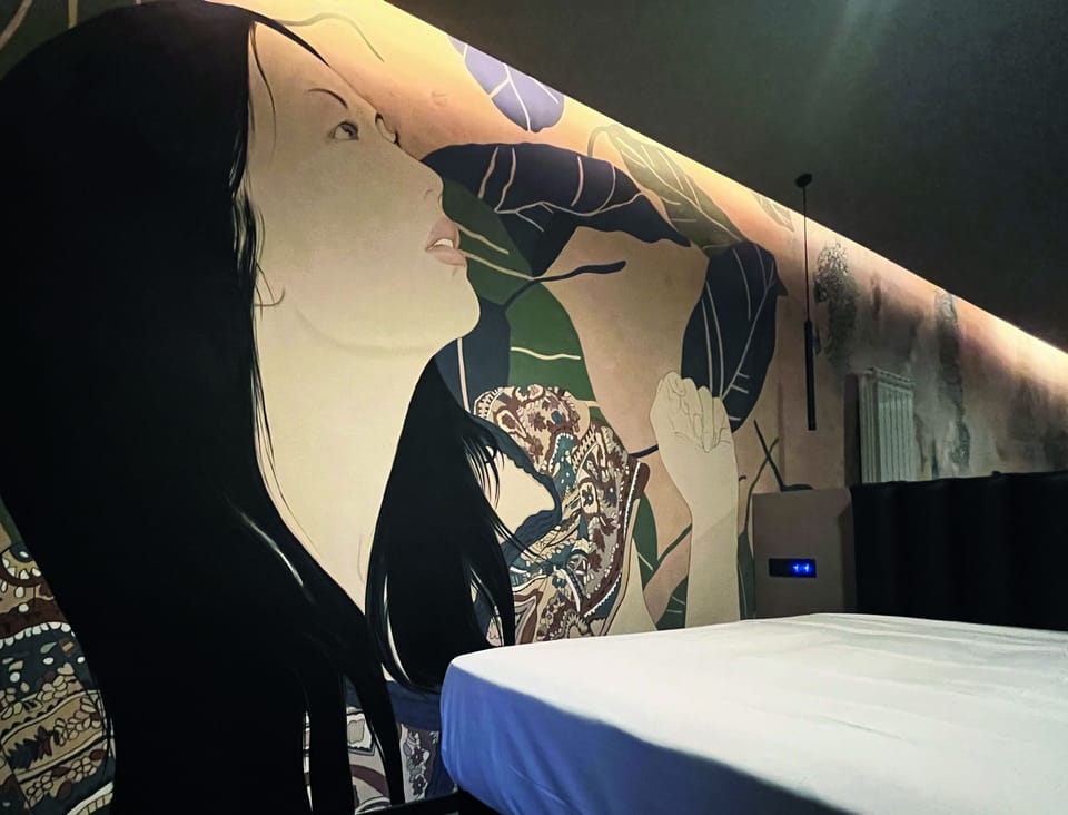 Business Suite | Down comforters, pillowtop beds, minibar, in-room safe