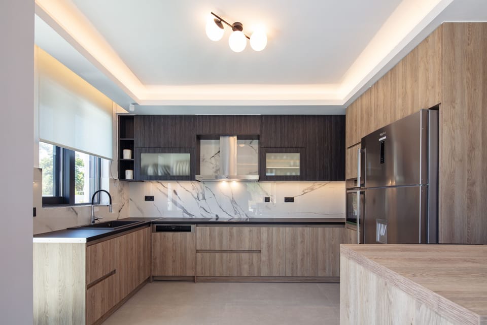 Practical and fully equipped kitchen. 