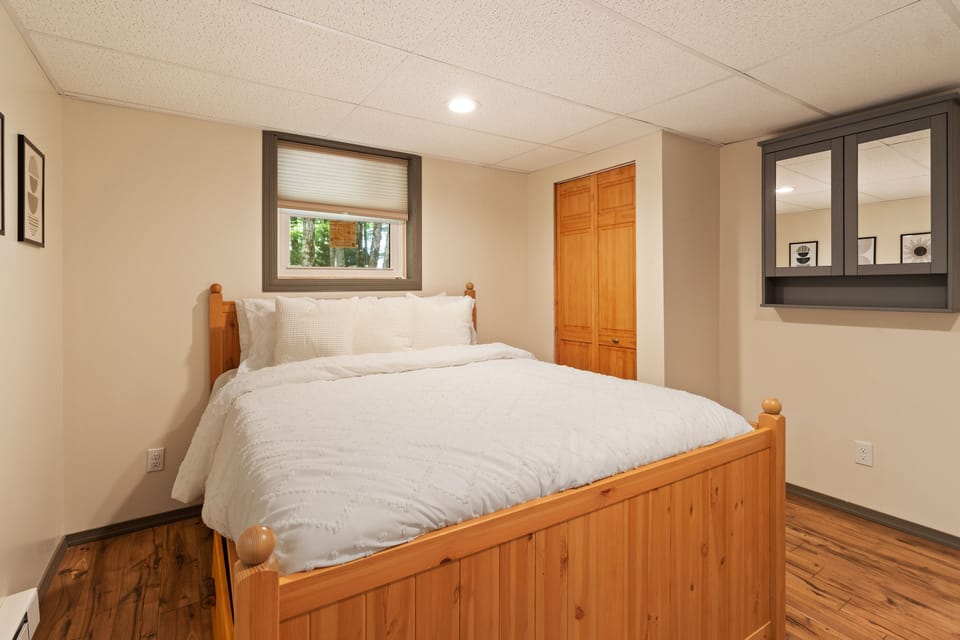 Ultimate comfort in this cozy room with a comfortable double-size bed