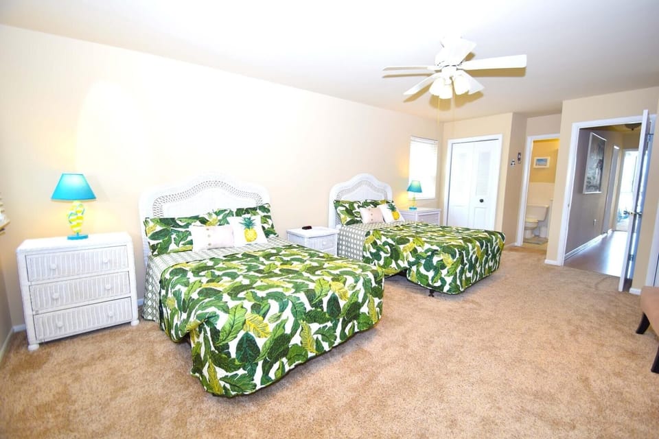 Townhome, 3 Bedrooms | 3 bedrooms, iron/ironing board, free WiFi