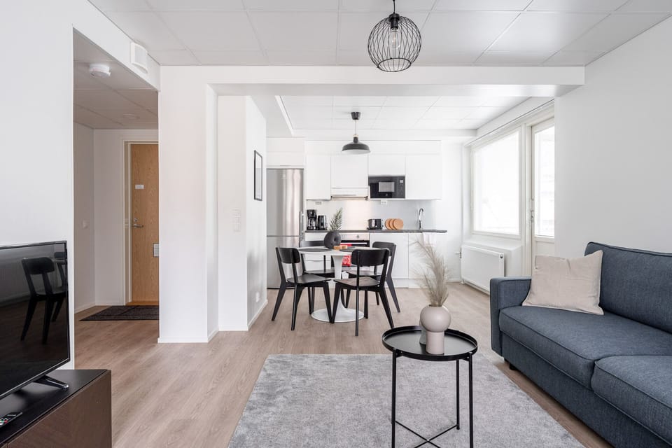 Premium Apartment | Private kitchen | Full-size fridge, microwave, oven, stovetop