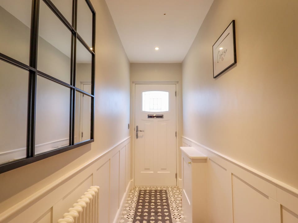 Cottage | 2 bedrooms, individually decorated, individually furnished, free WiFi