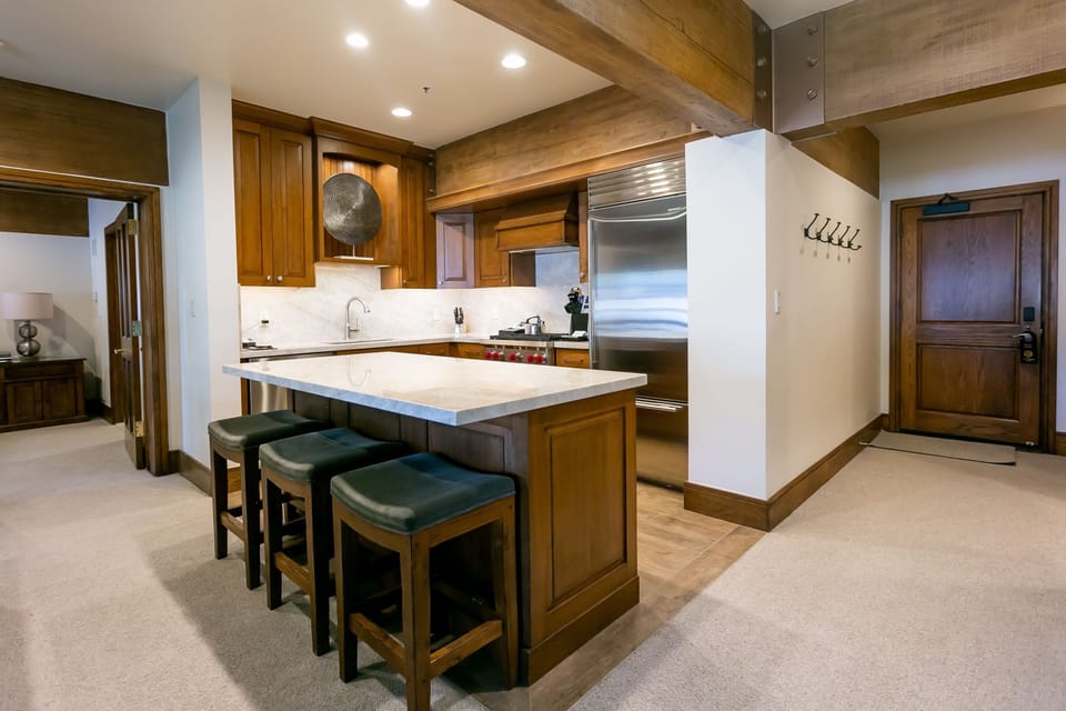 Indoors, Room, Furniture, Kitchen Island, Kitchen
