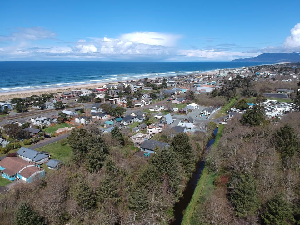 3 short blocks to the beach