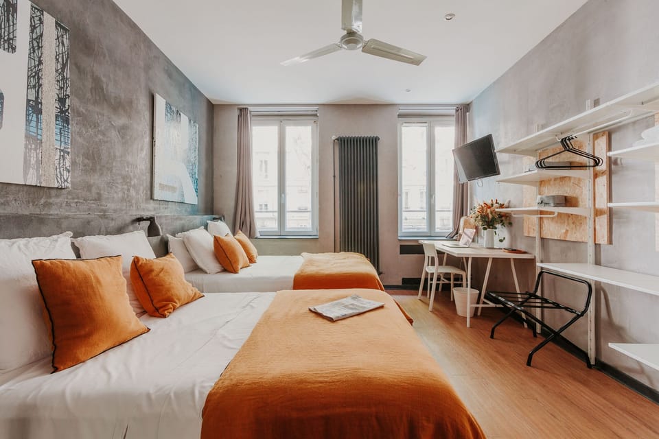 Comfort Twin Room, Non Smoking | Select Comfort beds, in-room safe, laptop workspace, free WiFi