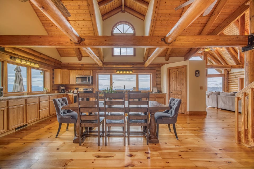 Dining Area in Kitchen
