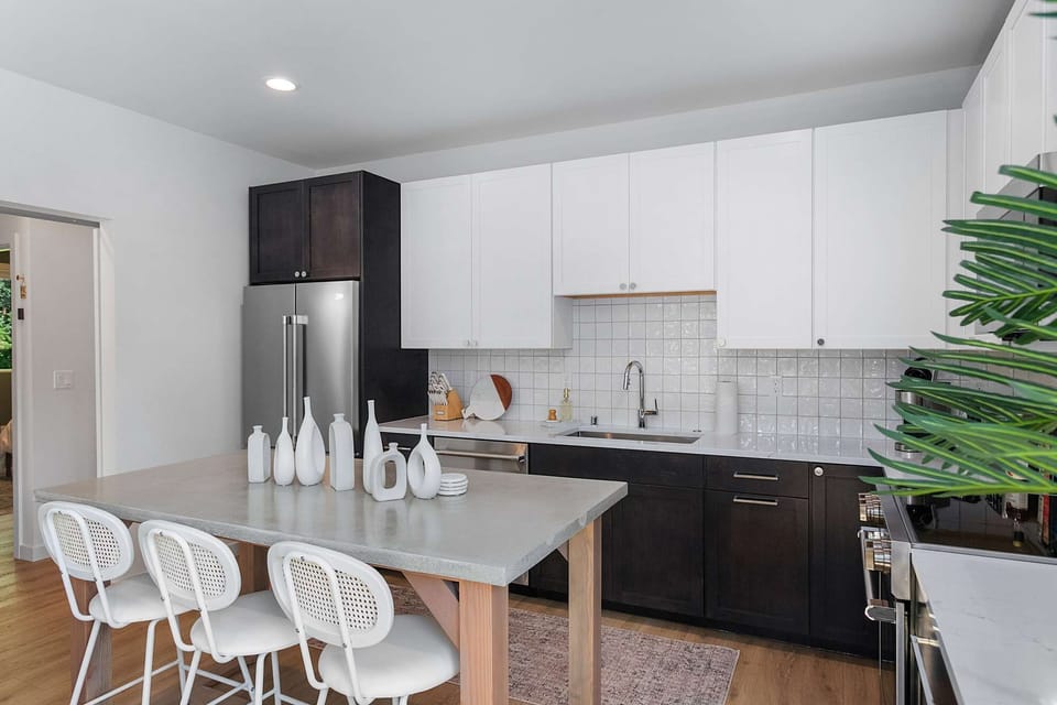 Building Kitchen