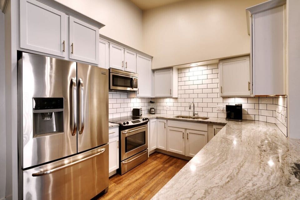 Fully Stocked Kitchen