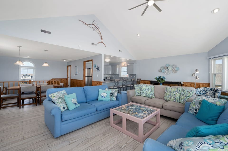 SNH249: SeaAira | TL Living, Dining & Kitchen Area