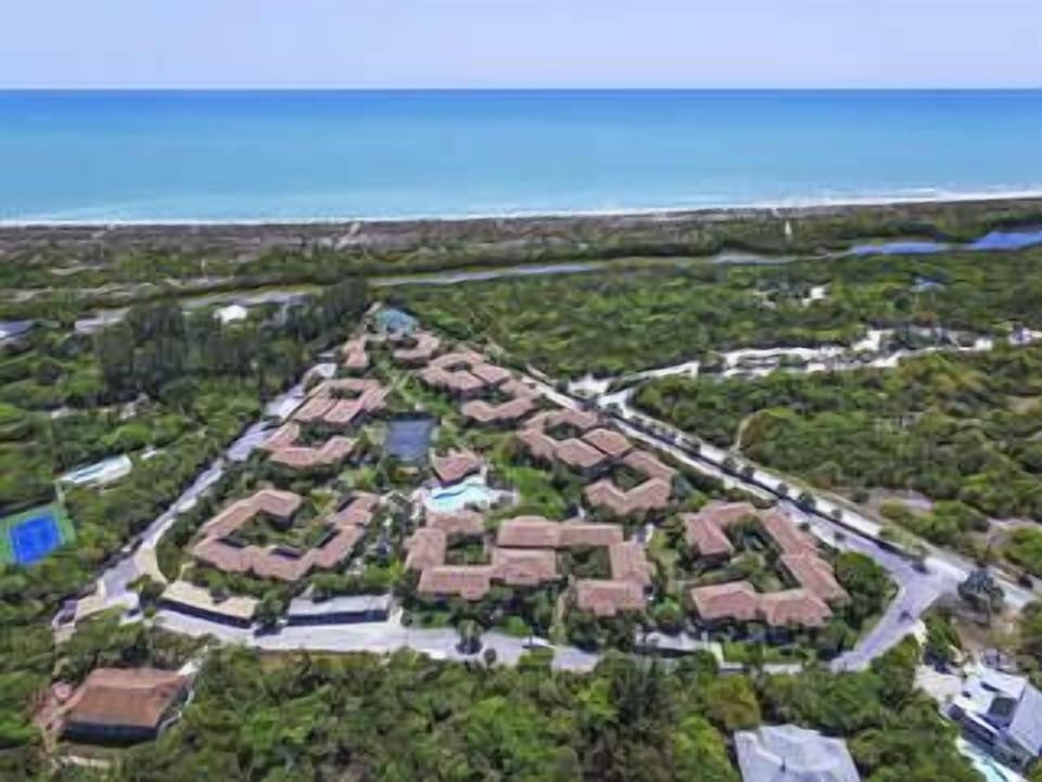 Blind-Pass Condominiums