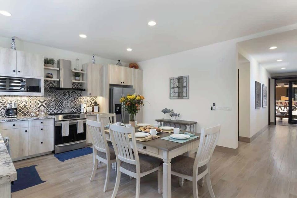 Fix your favorite meals on this beautiful and fully equipped kitchen.