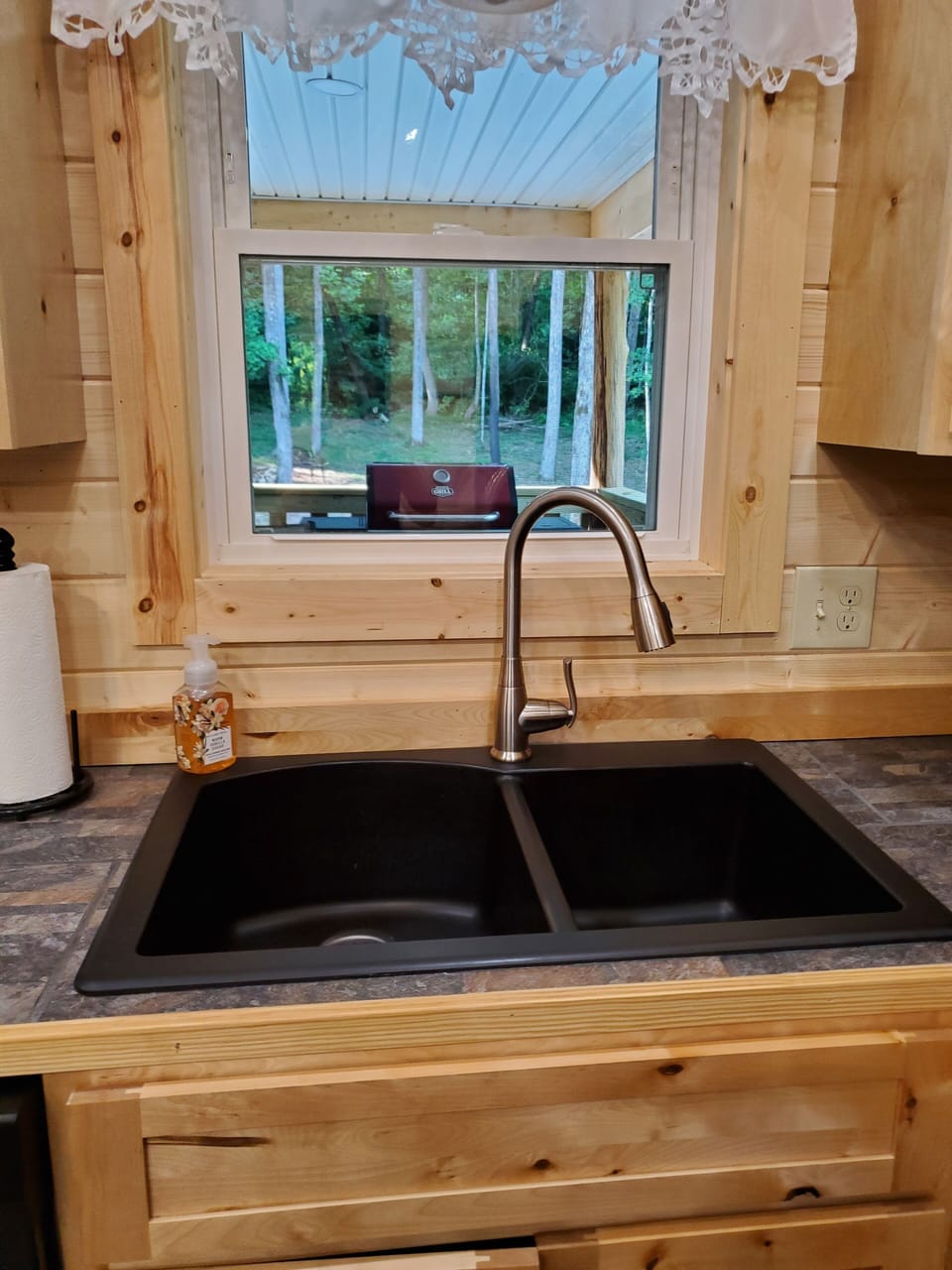 Amazing outside view from the kitchen