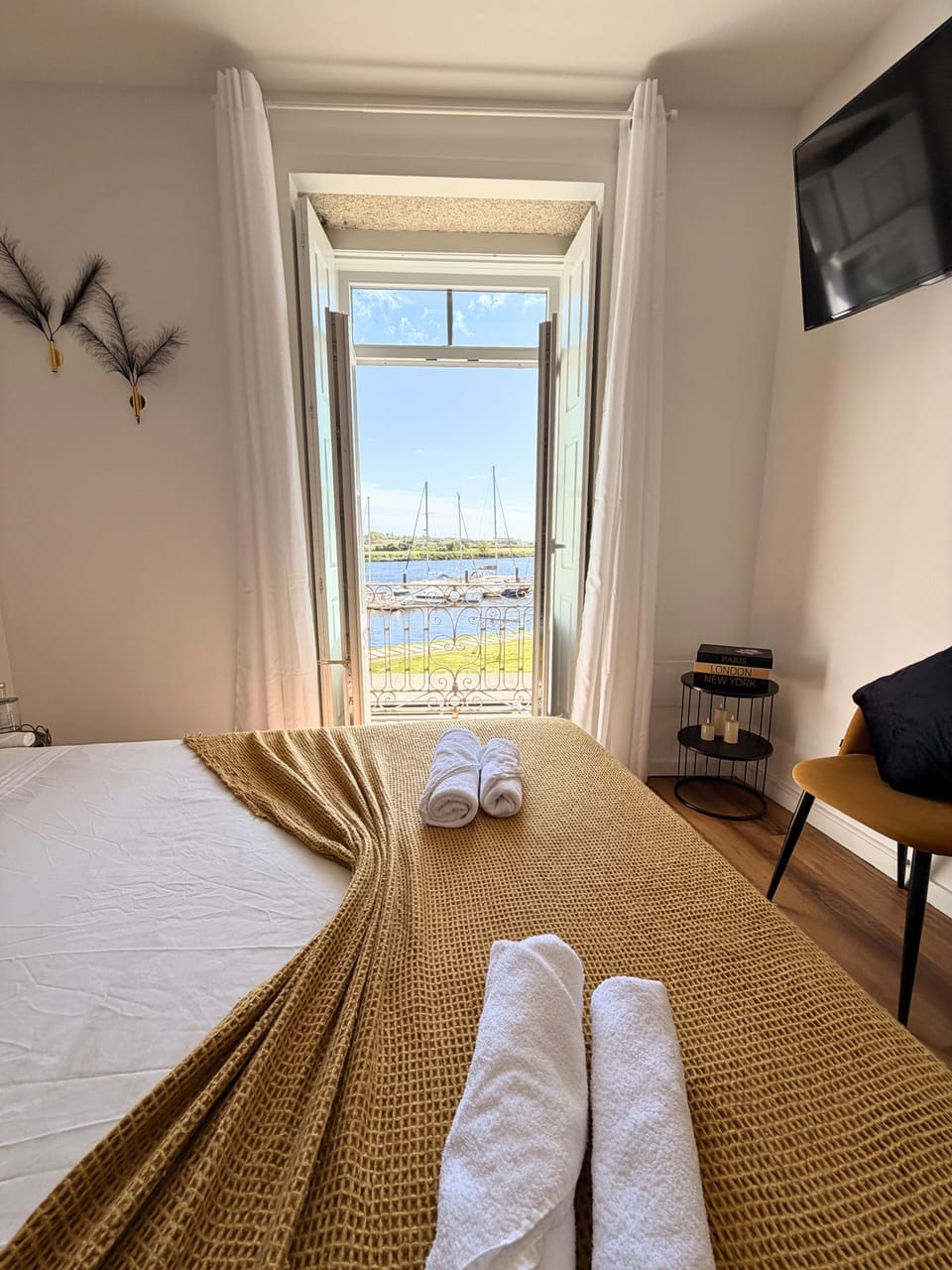 Ave Balcony Room | Individually decorated, blackout drapes, iron/ironing board, free WiFi