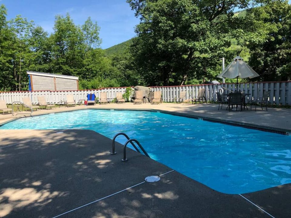 Seasonal heated Outdoor Pool