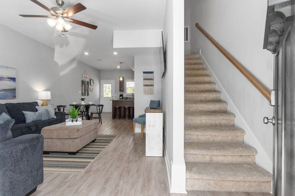Living Room & Entryway