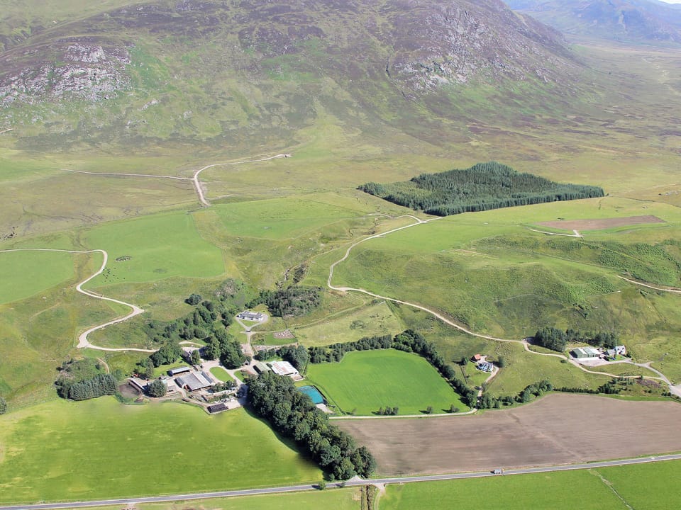 Setting | Allt na Criche - Gaskbeg Farm, Laggan