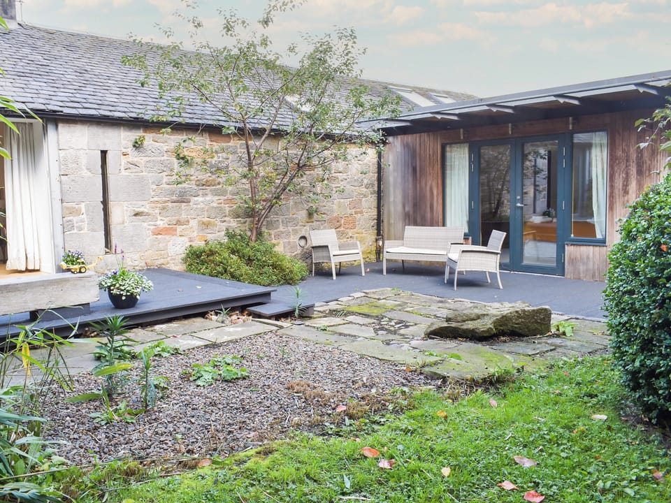 Exterior | Tigh Nam Muc, Lothianburn, near Edinburgh