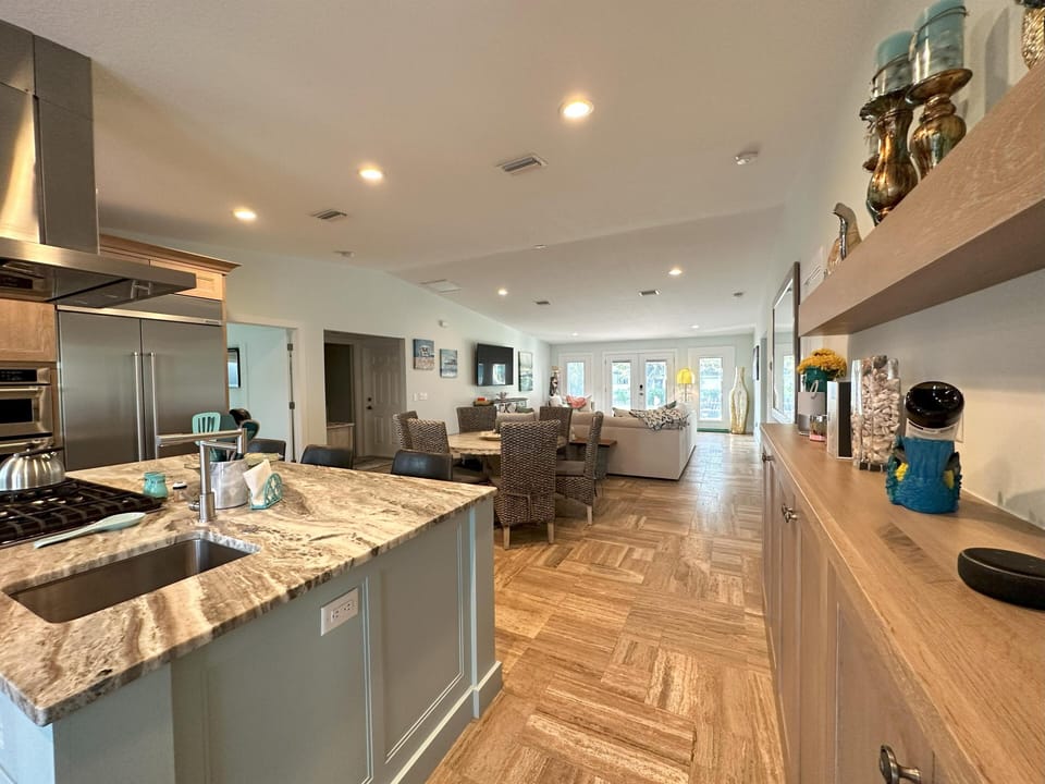 Private kitchen
