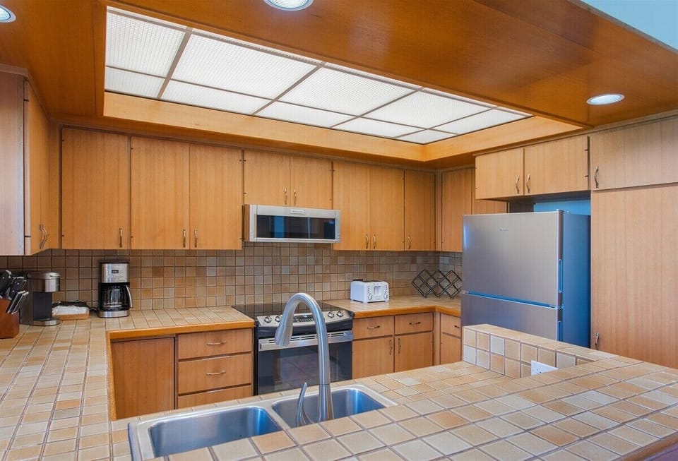 The kitchen comes fully stocked with all that is needed to prepare and serve the finest of meals