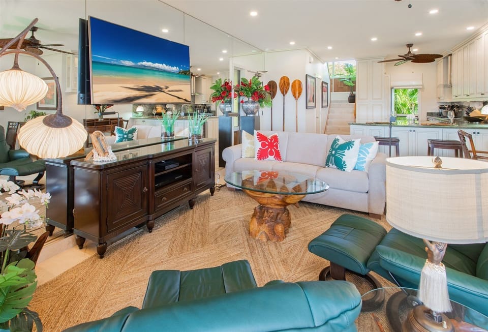 This custom remodeled one-bedroom, two-bathroom townhouse is the ultimate retreat when visiting Maui. 