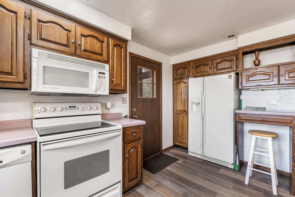 Entrance into the Kitchen